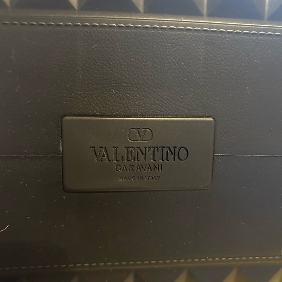 VALENTINO GARAVANI
La Troisieme Rubber Shopping. Brand new - Picture 5 of 6